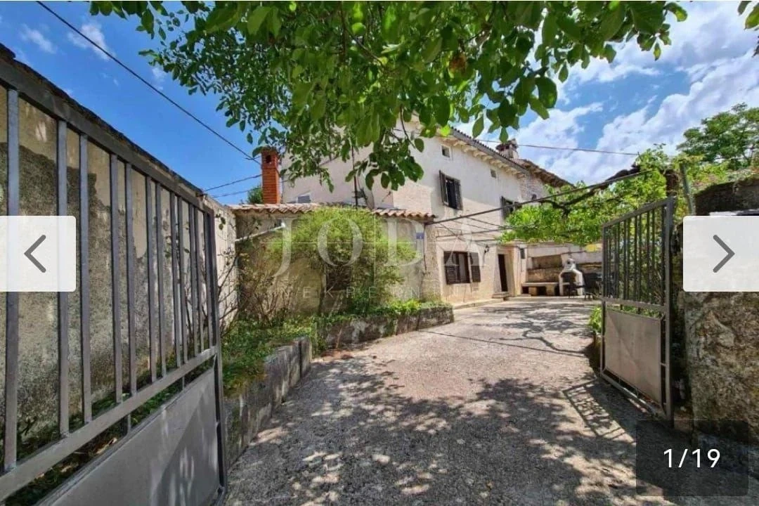 1 - venta casa svetvinčenat istria croacia