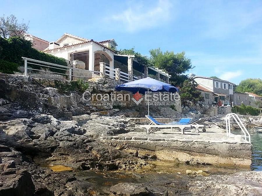 2 - venda casa frente ao mar vis split-dalmácia croácia