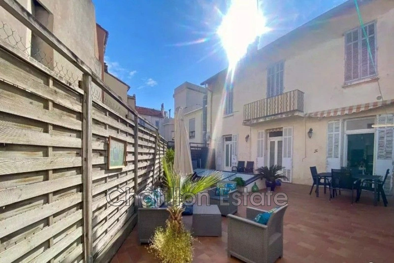 Apartamento con terraza