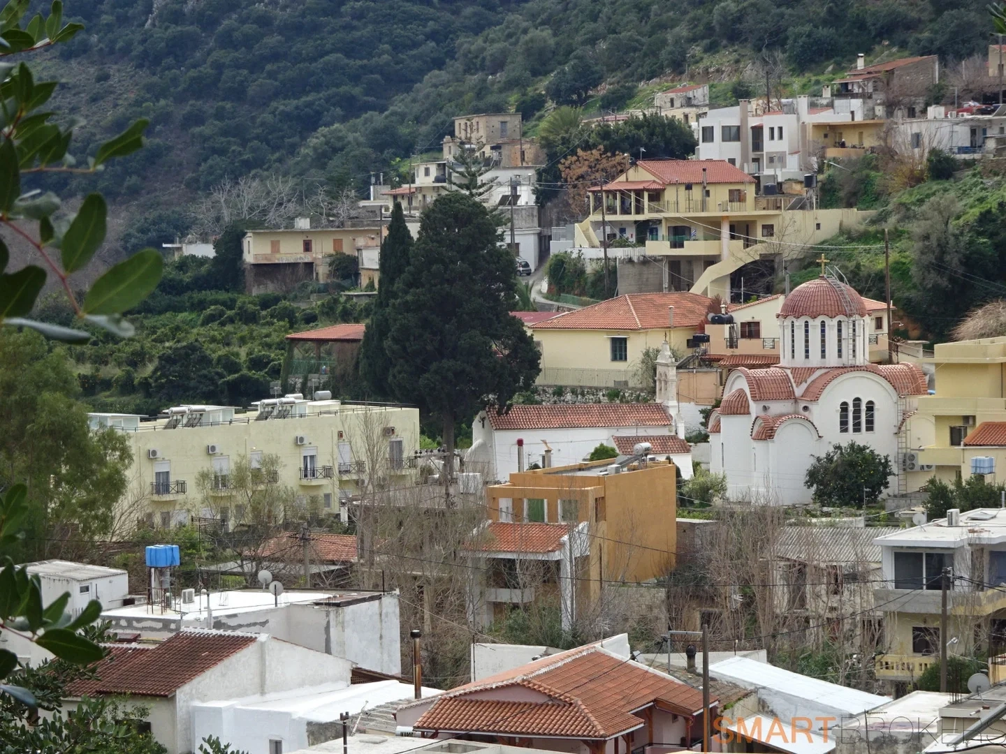 2 - plot of land for sale in gázi crete greece