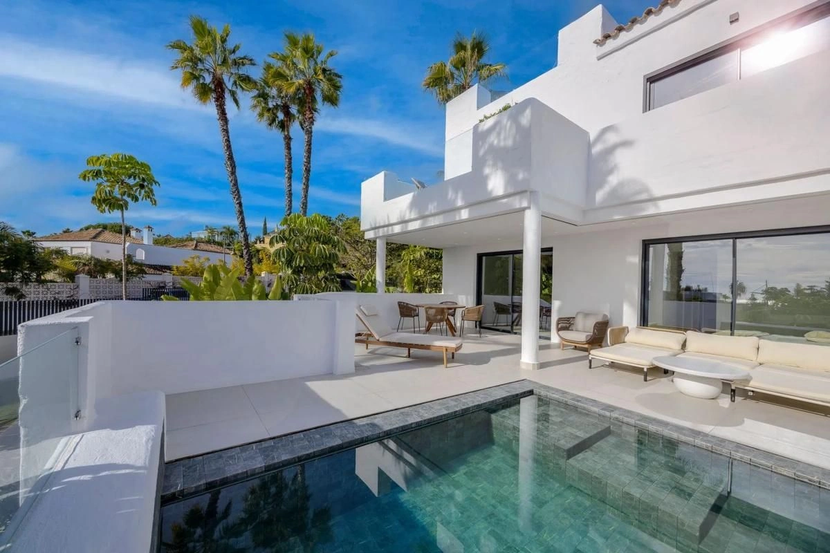 1 - house for sale in estepona - costa del sol andalusia spain