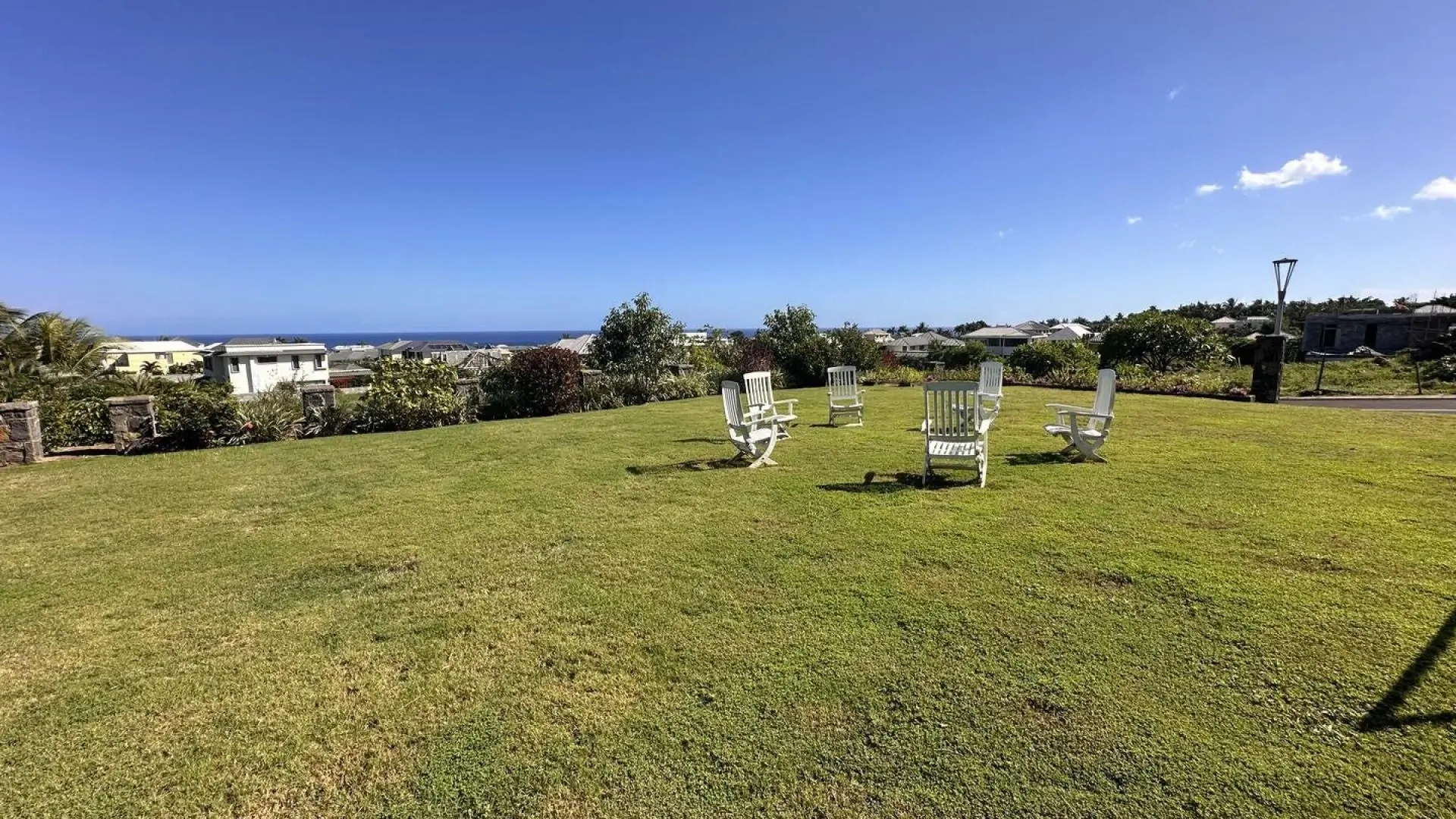 2 - verkoop terrein uitzicht op zee flic en flac rivière noire mauritius