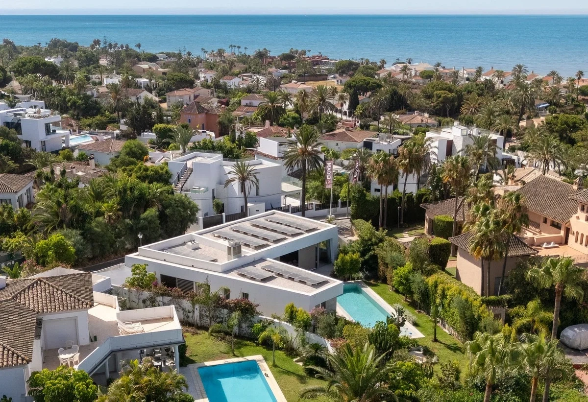 1 - vente maison pieds dans l'eau marbella - costa del sol andalousie espagne
