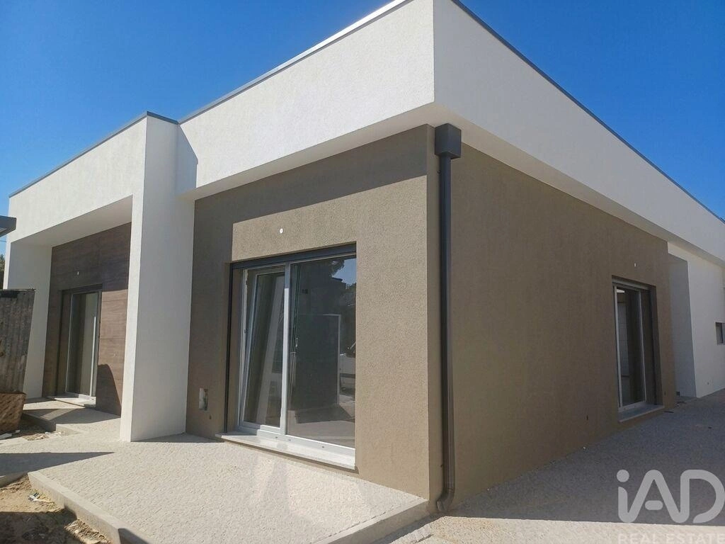 1 - villa for sale in fernão ferro lisbon region portugal