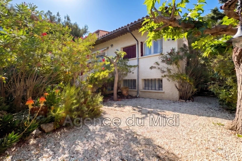 2 - beach walk house for sale in leucate aude france