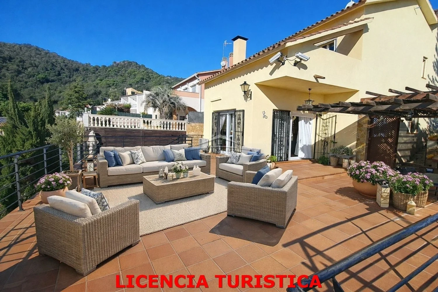 2 - verkoop huis uitzicht op zee tossa de mar catalonia spanje
