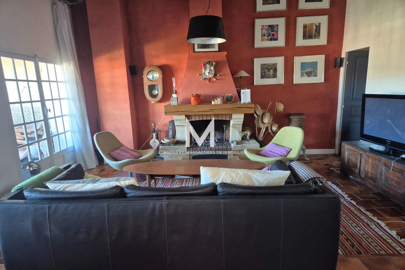 2 - vente appartement le plan-de-la-tour var france