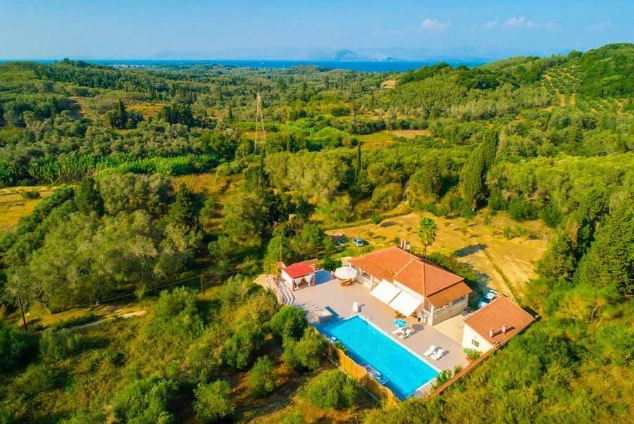1 - vente villa dragotiná îles ioniennes grèce