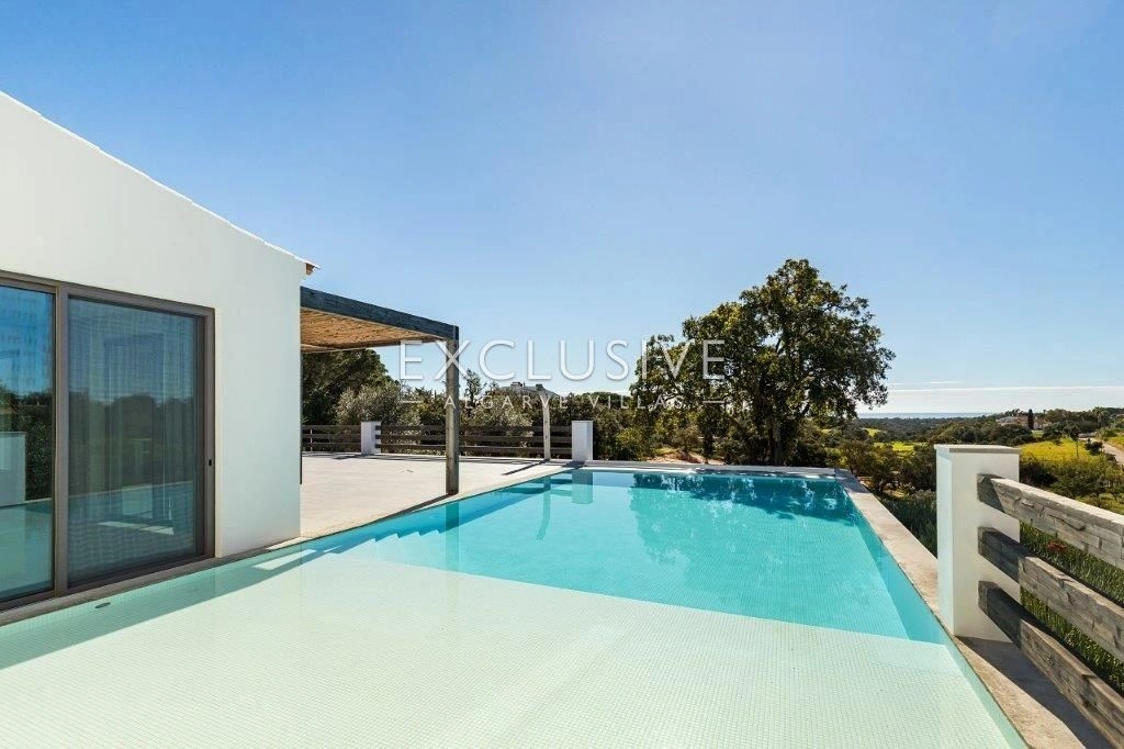 2 - villa for sale in lagoa algarve portugal
