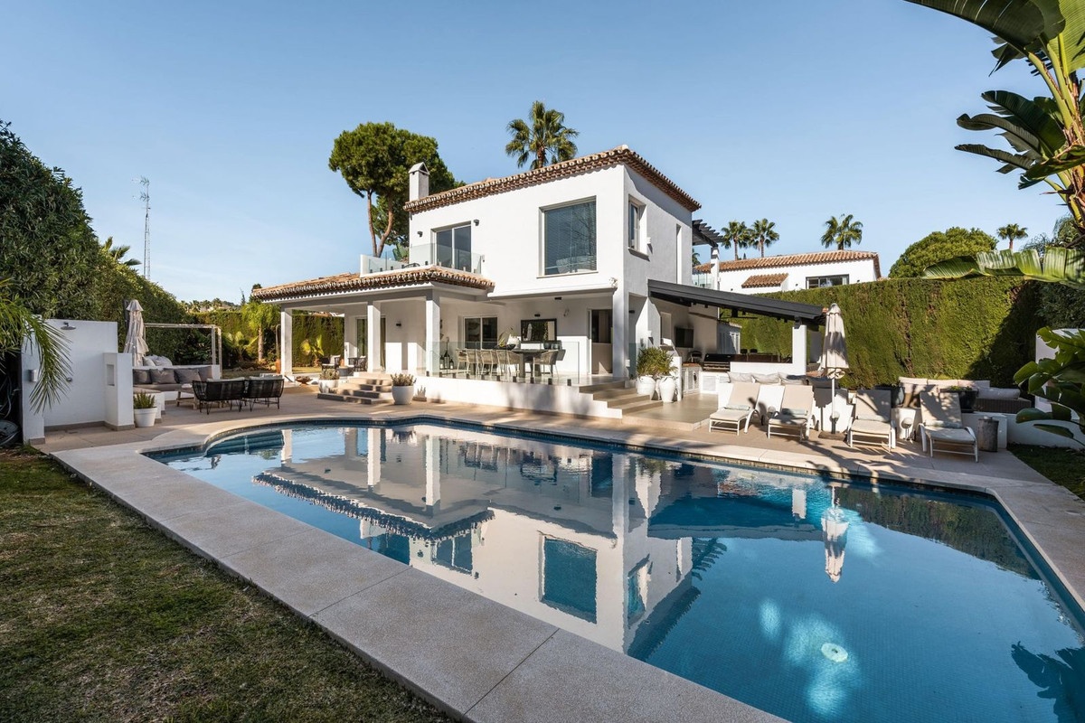 1 - house for sale in nueva andalucia andalusia spain