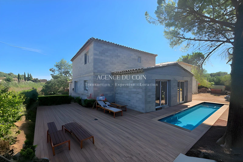 2 - house for sale in la motte var france
