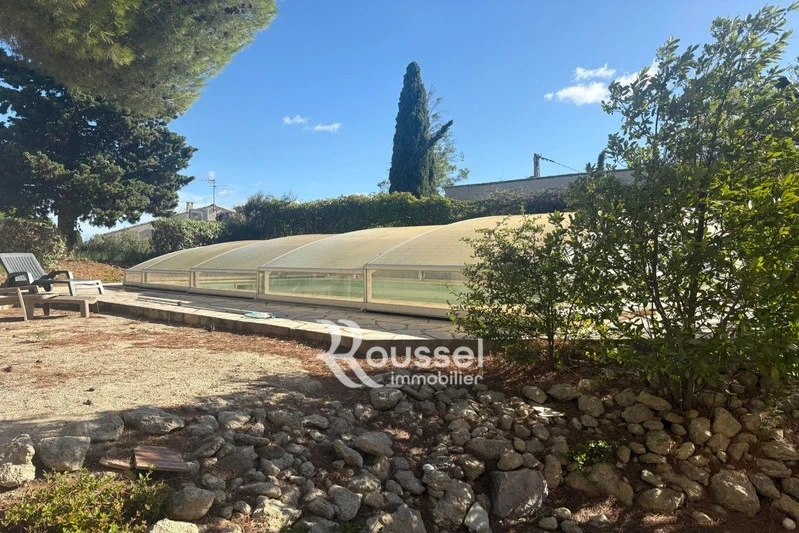 2 - venta casa poussan hérault francia