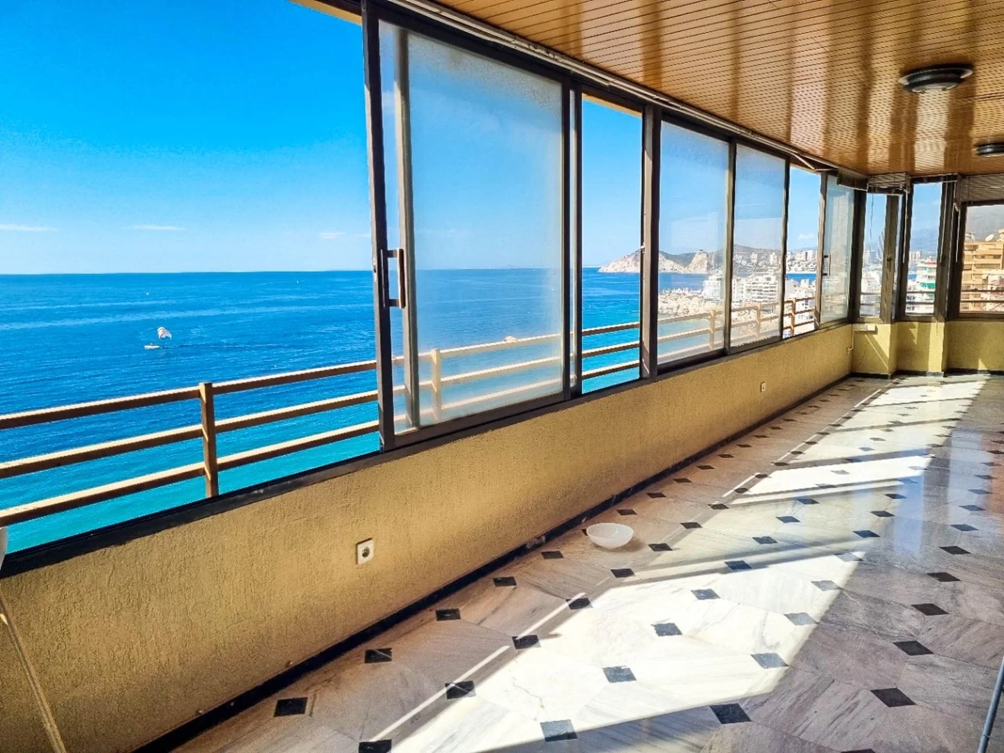 1 - verkauf wohnung direkt am wasser benidorm - costa blanca valencia spanien
