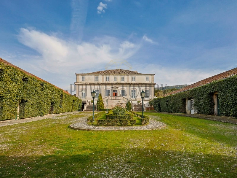 1 - house for sale in torres vedras centro region portugal