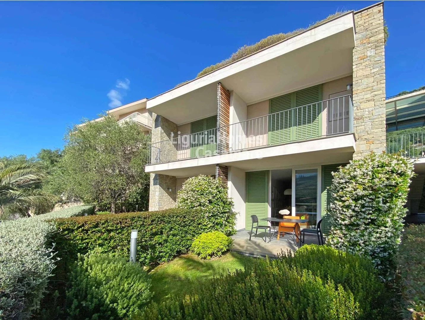 1 - vente appartement vallebona ligurie italie