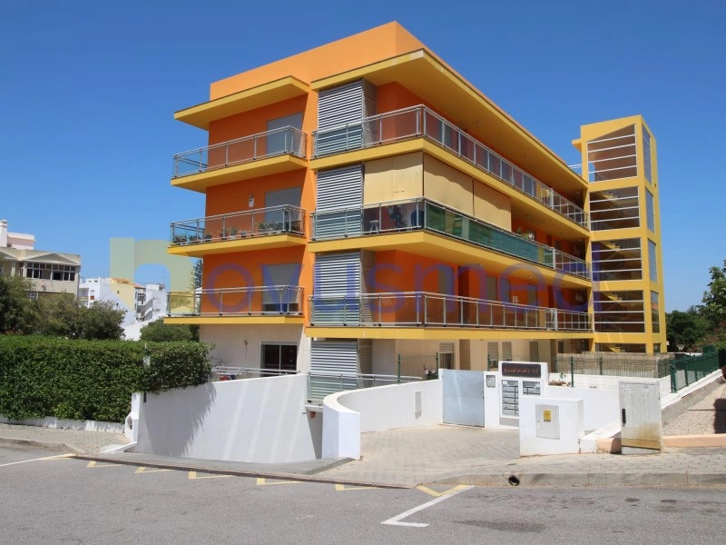 2 - apartment for sale in portimão algarve portugal