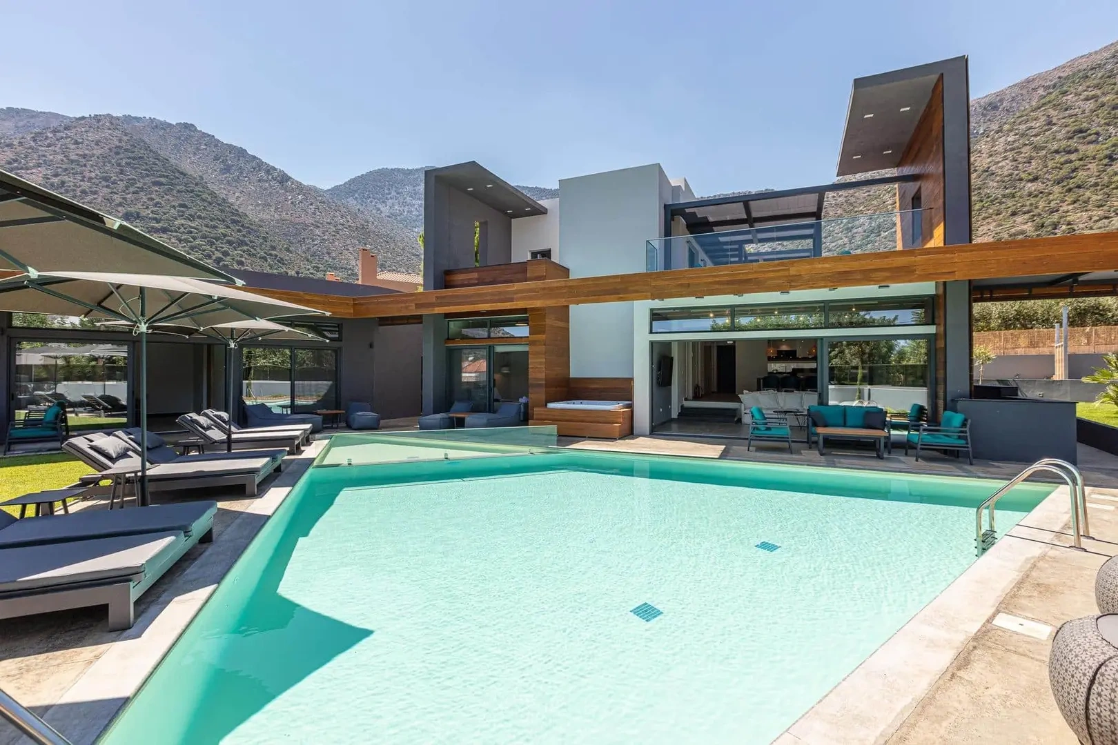 2 - vendita villa geropótamos creta grecia