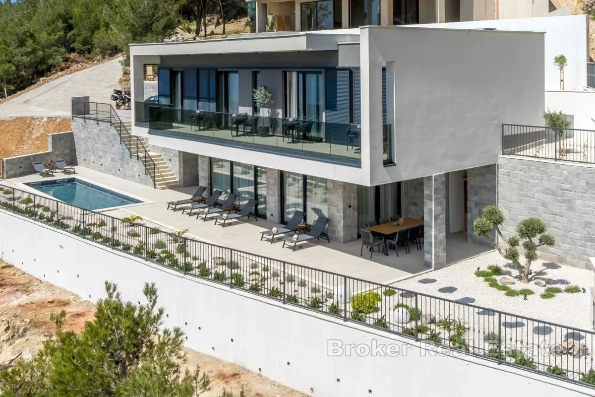 2 - venta casa vista al mar omiš split-dalmacia croacia