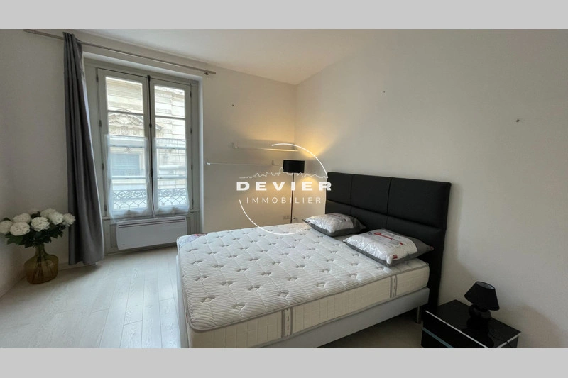 2 - vendita appartamento montpellier herault francia