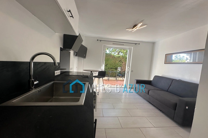 2 - beach walk apartment for sale in juan les pins alpes-maritimes france