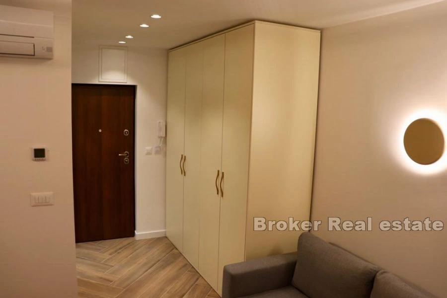 2 - vente appartement plage à pied split split-dalmatie croatie