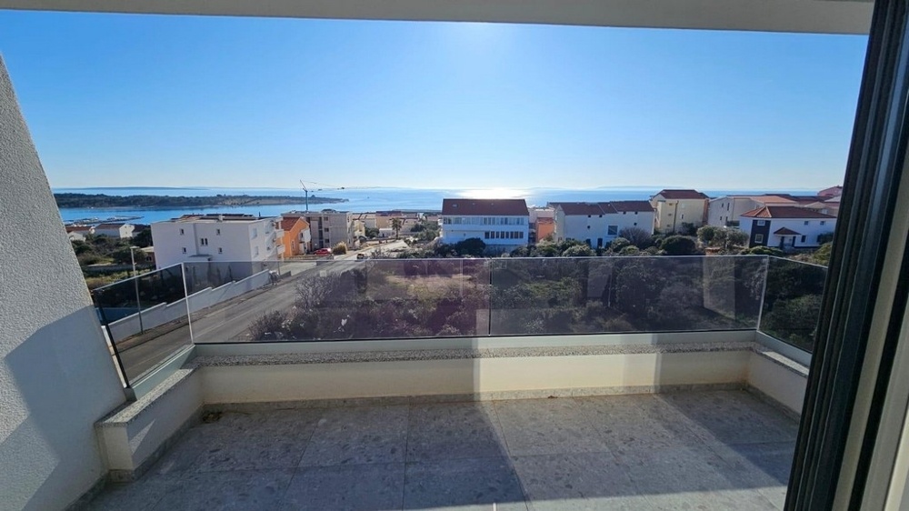 2 - vente appartement vue mer novalja lika-senj croatie