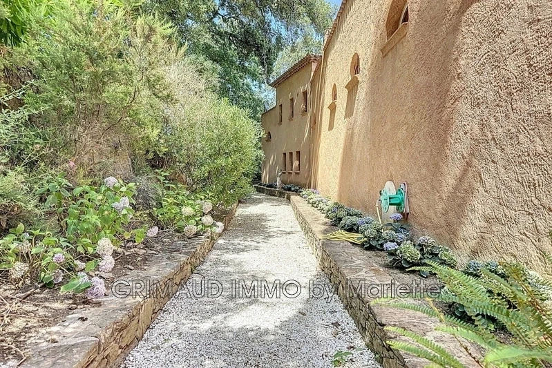 2 - vendita casa la garde-freinet var francia