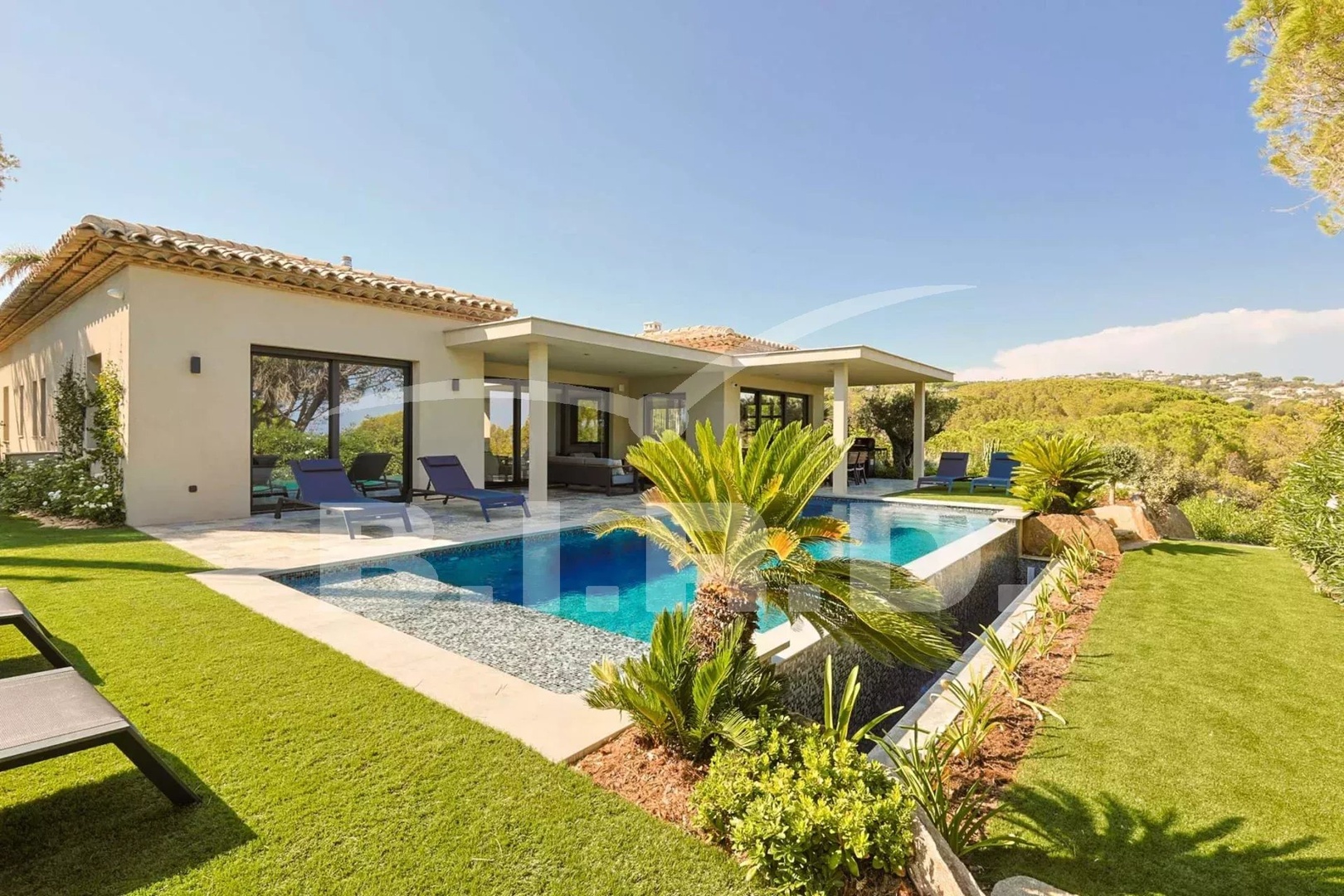 1 - house for vacation rentals in sainte-maxime var france