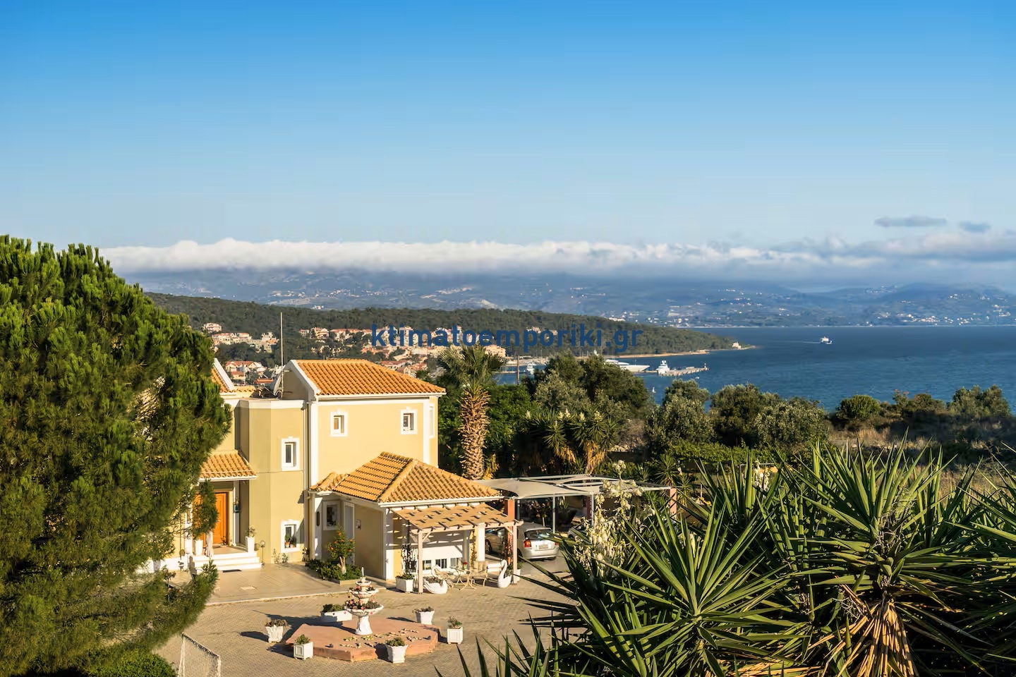 1 - vente maison pieds dans l'eau argostólion îles ioniennes grèce