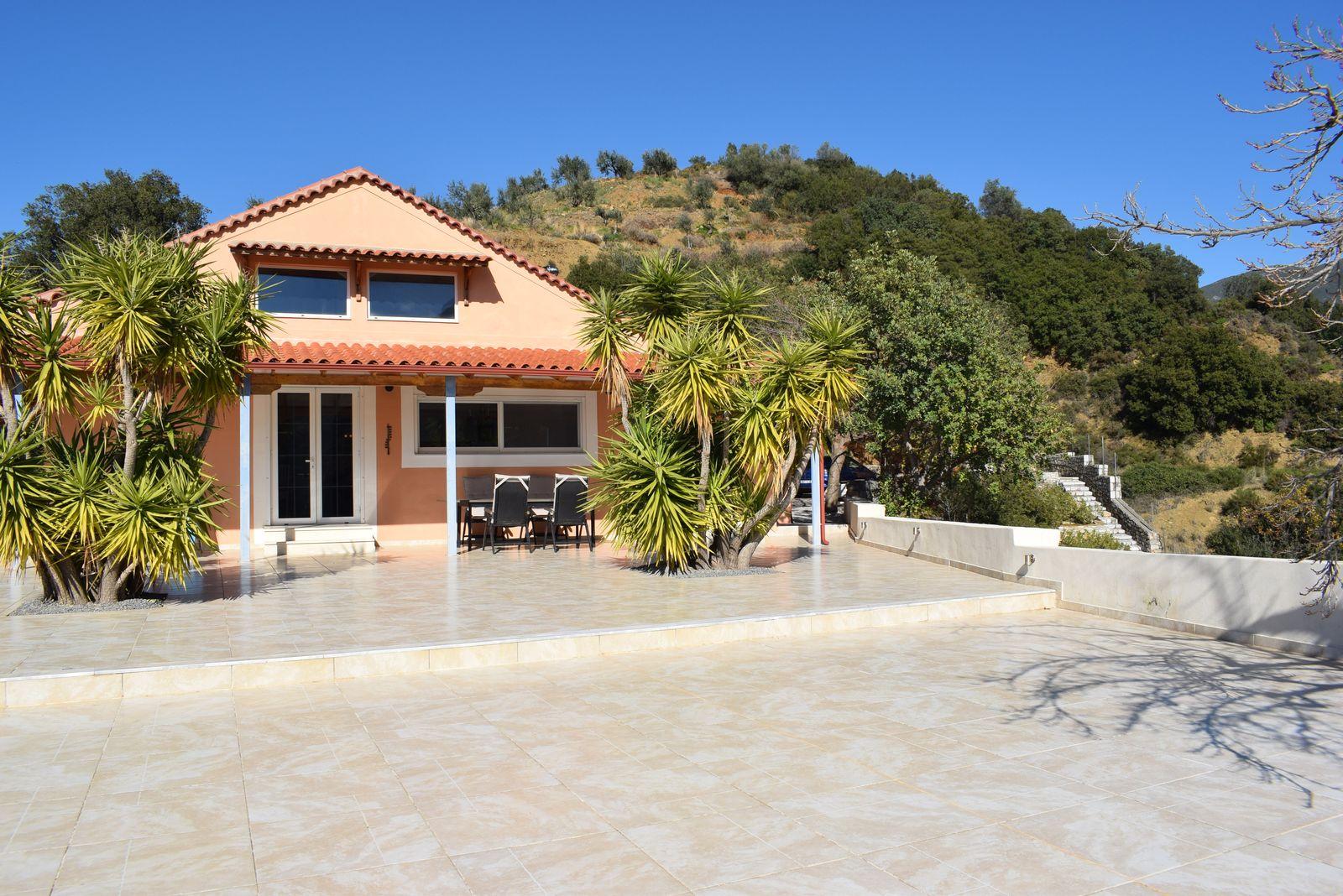 2 - vente maison vue mer kalamáta péloponnèse grèce