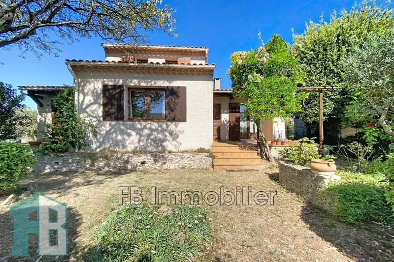 1 - house for sale in eyguières bouches-du-rhône france