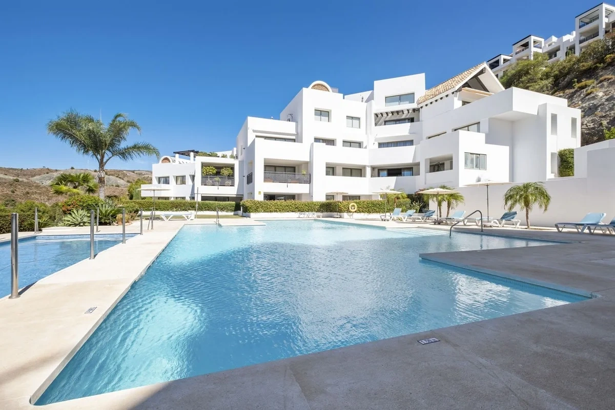 1 - venda apartamento vista de mar benahavis - costa del sol andaluzia espanha