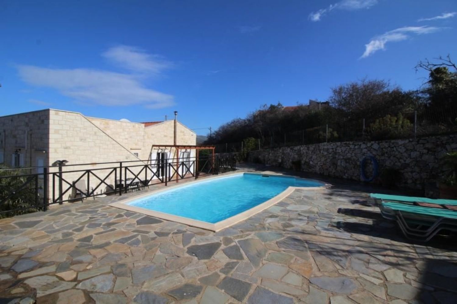 1 - villa for sale in vámos crete greece