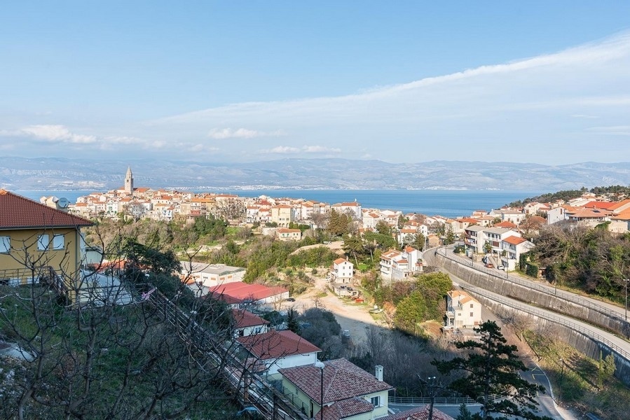 1 - vendita appartamento vista mare vrbnik litoraneo-montana croazia