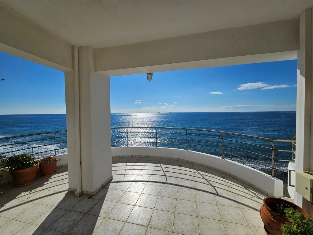1 - venda apartamento frente ao mar ierápetra creta grécia