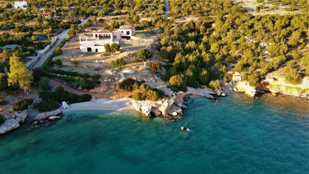 2 - venta casa frente al mar salanti peloponeso grecia