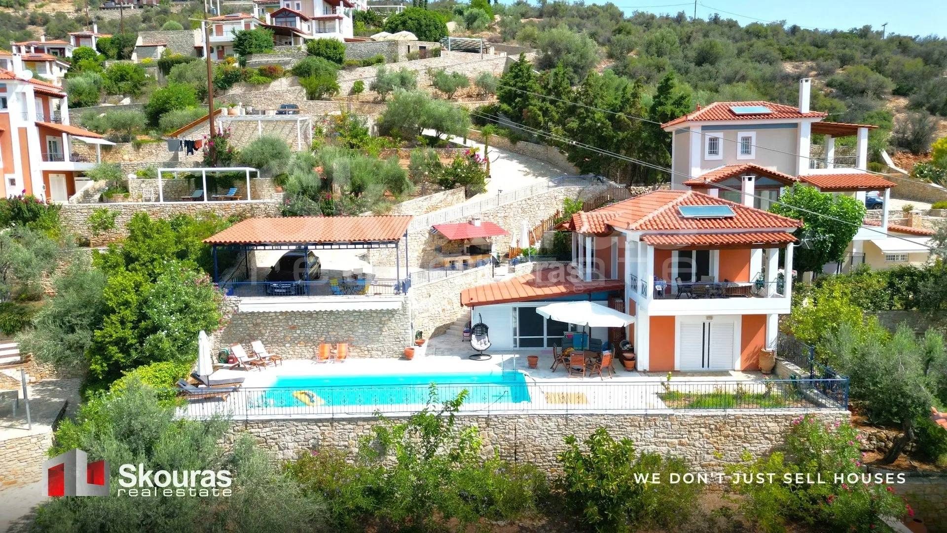 Casa vista mare con piscina