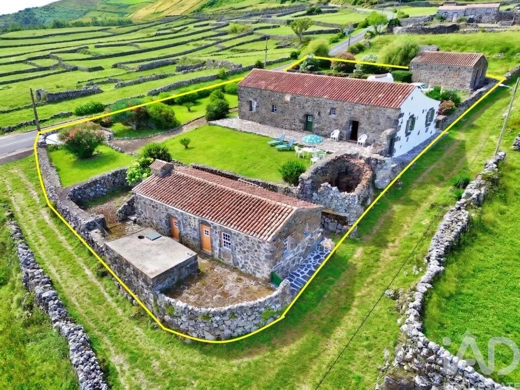 1 - venda villa santa cruz da graciosa os açores portugal