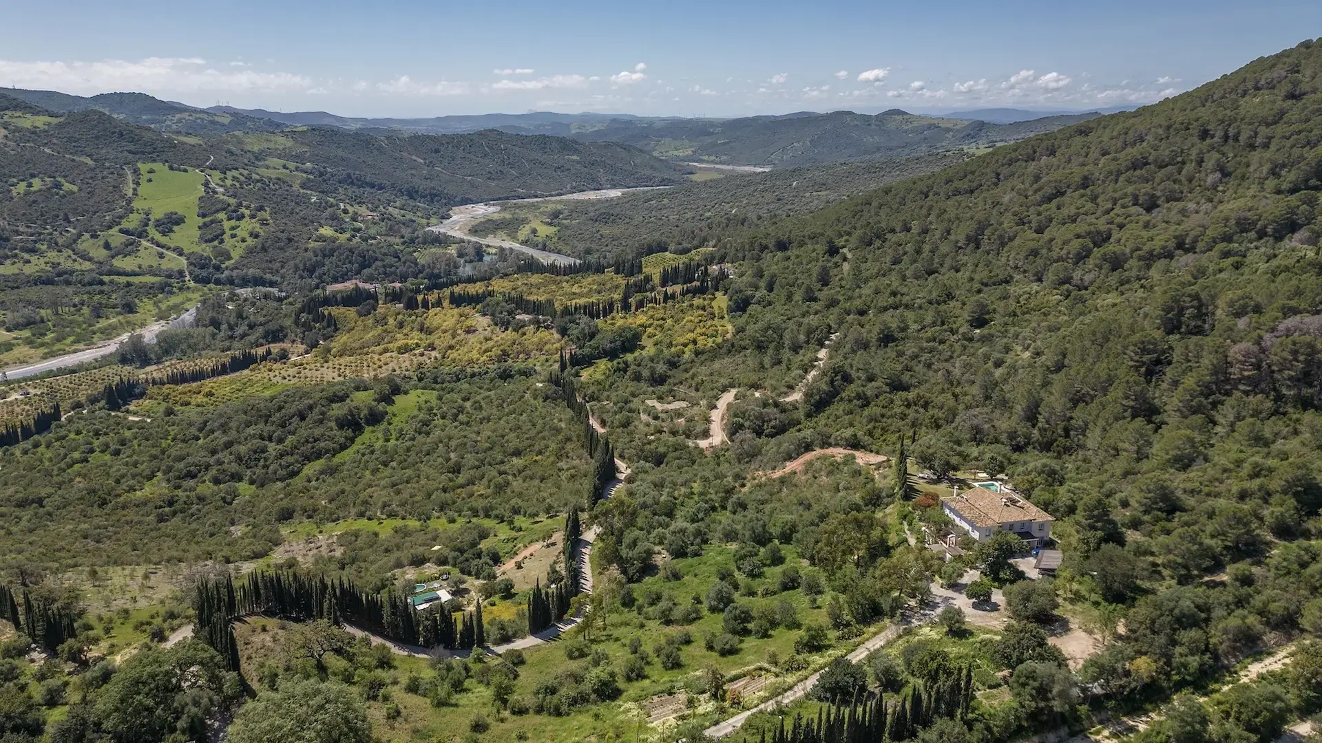 2 - venta propiedad gaucin andalucía españa