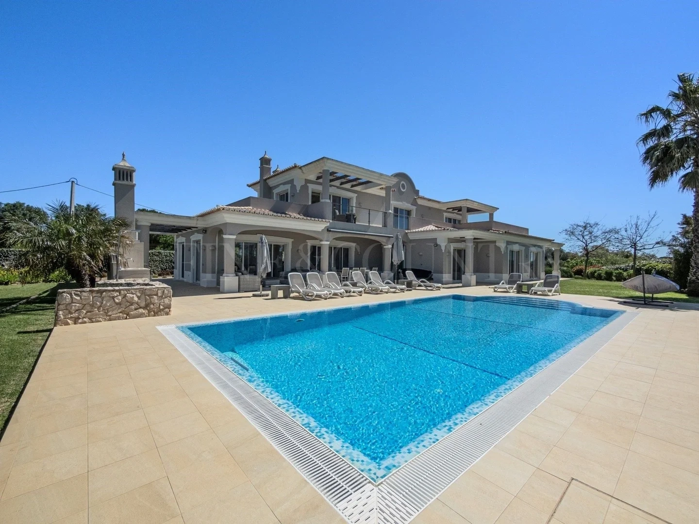 1 - verkoop villa carvoeiro algarve portugal