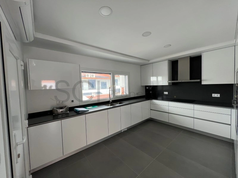 2 - house for sale in charneca de caparica lisbon region portugal