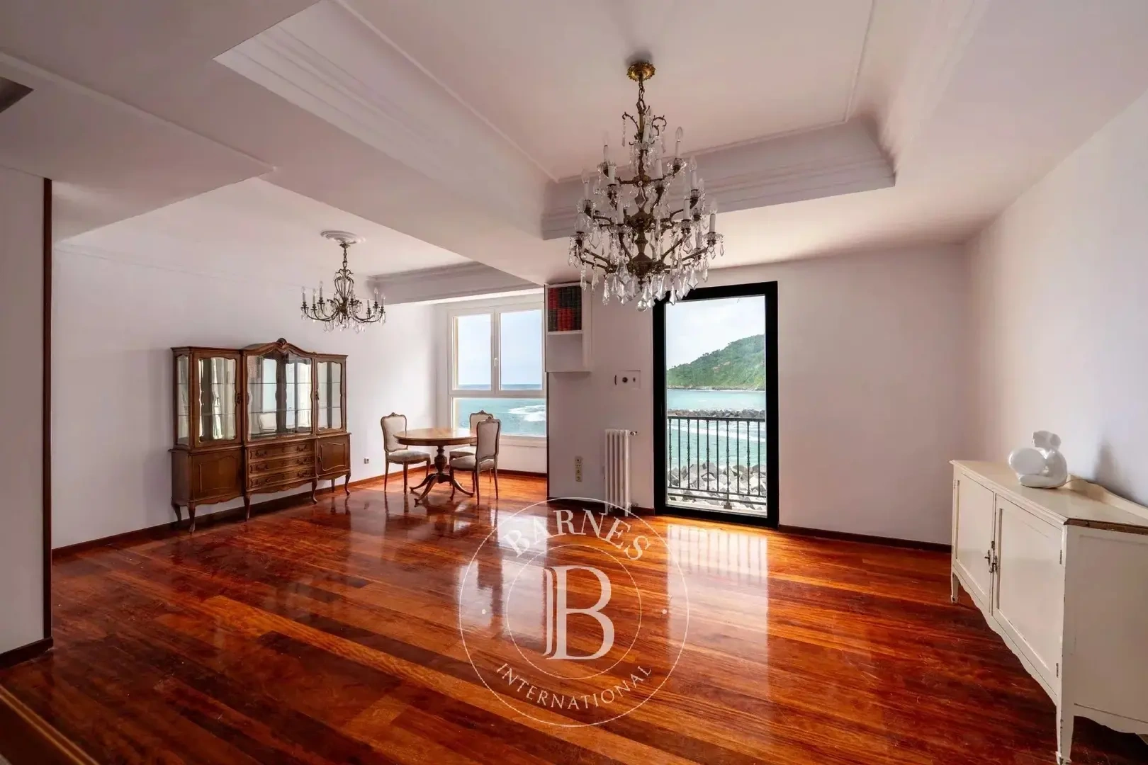 2 - verkoop appartement uitzicht op zee donostia-san sebastian basque country spanje
