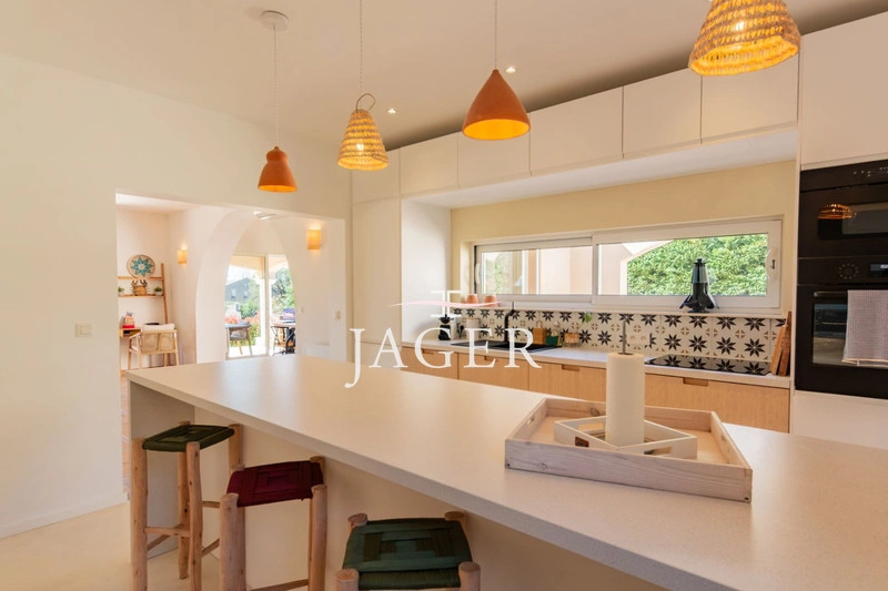 2 - verkoop huis strand to voet grimaud var frankrijk