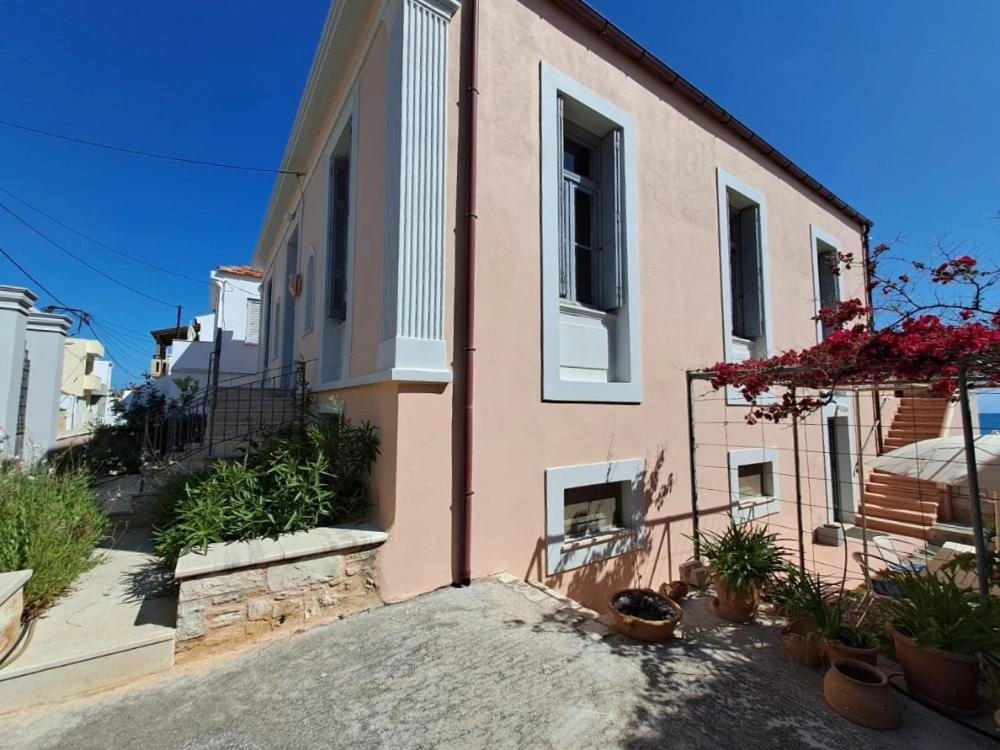 2 - verkoop huis uitzicht op zee kalyves crete griekenland