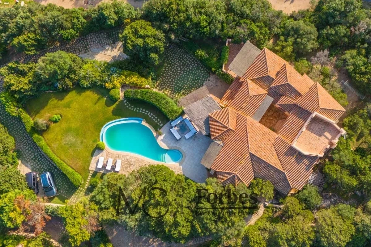 2 - venta villa vista al mar arzachena cerdeña italia
