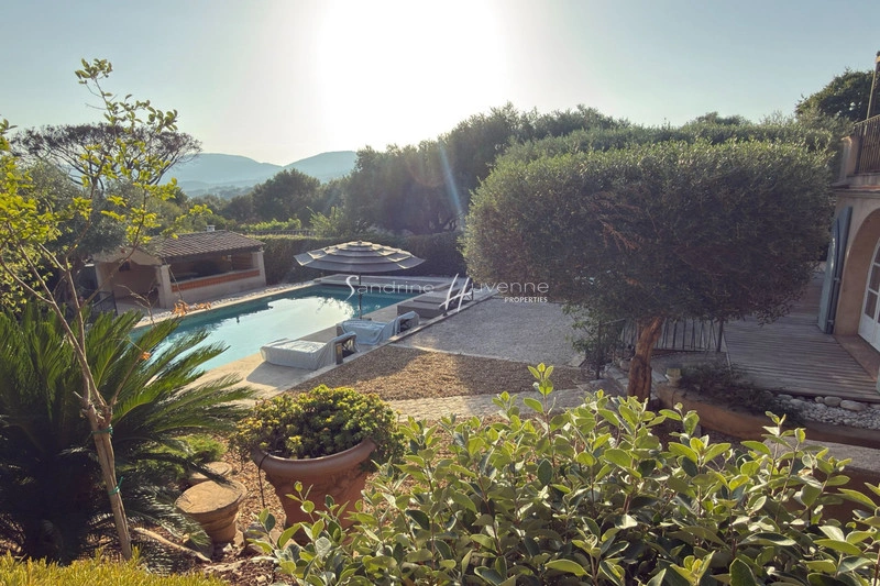 2 - sea view house for sale in la croix-valmer var france