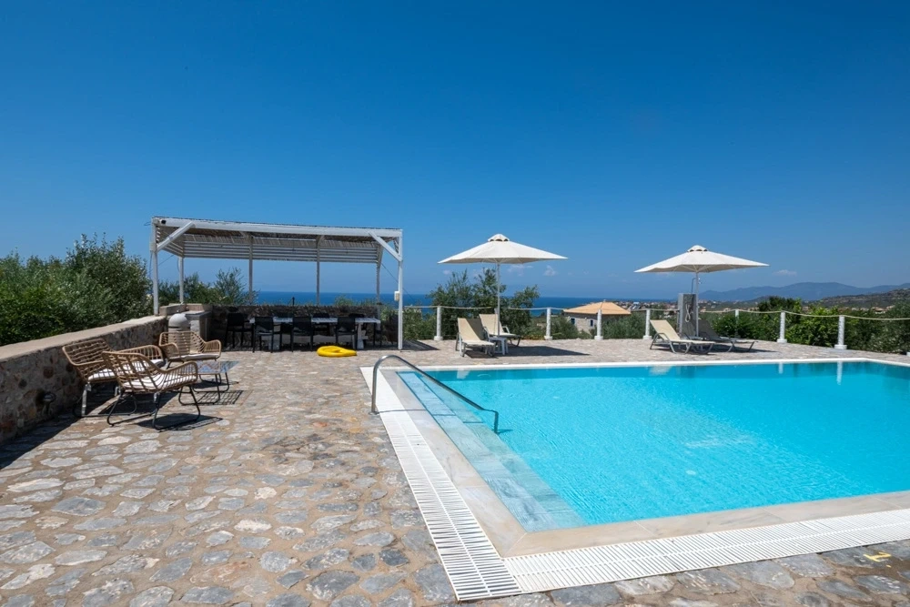 2 - vendita casa ágios nikólaos peloponneso grecia