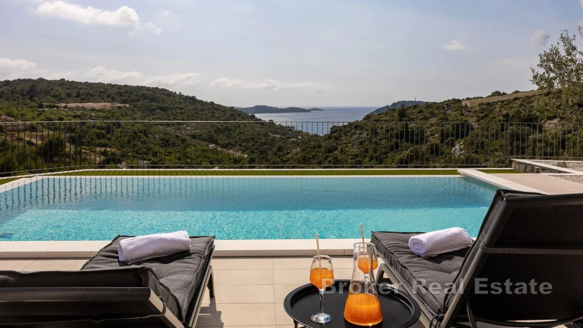 1 - venta casa vista al mar rogoznica šibenik-knin croacia