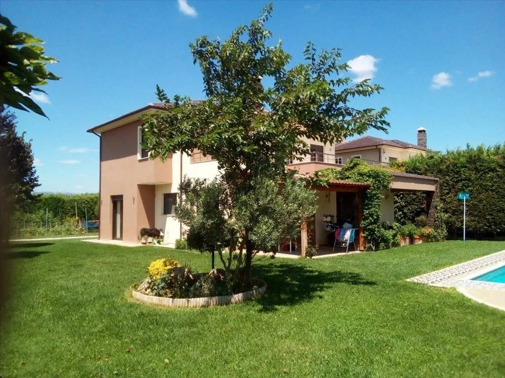 2 - vente maison tagarádes macédoine centrale grèce