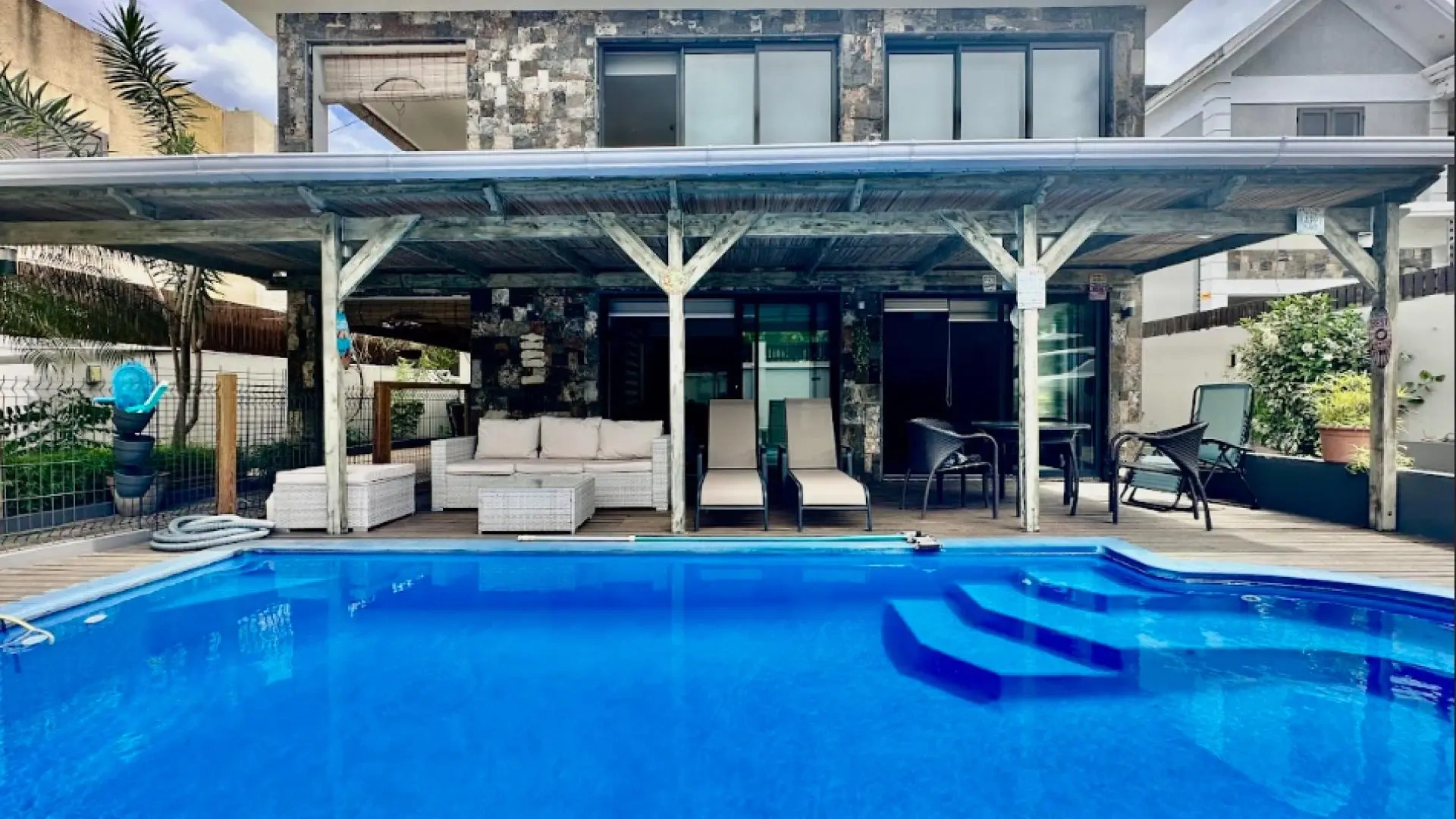1 - vente villa vue mer flic en flac rivière noire île maurice
